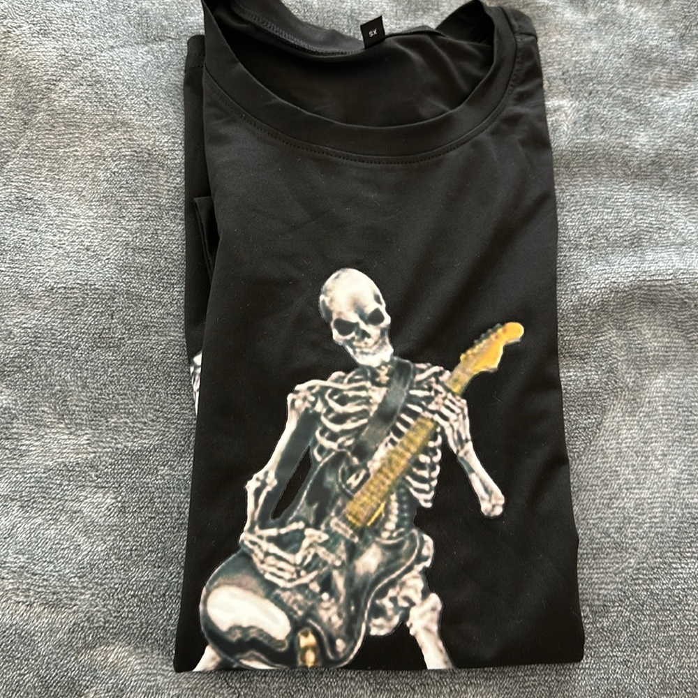 SHEIN Guitar Playing Skeleton T-Shirt, Black, NWOT